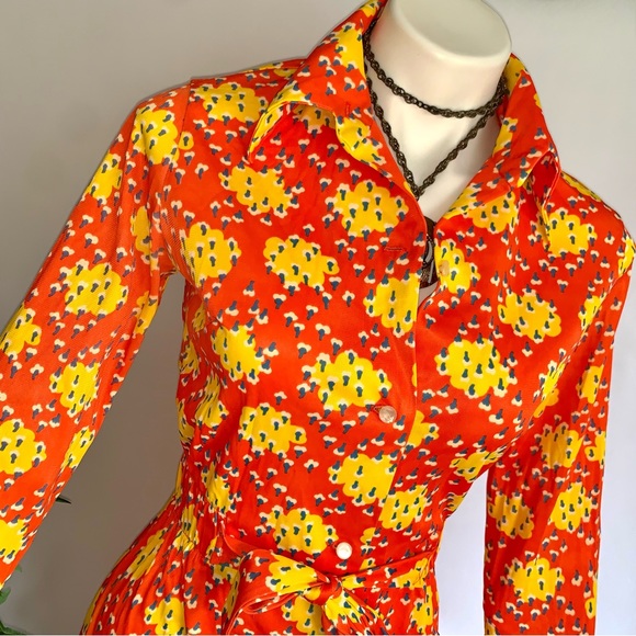 f u n k y :: True Vintage Mod Unique Floral Buttoned Shirt Dress - Picture 4 of 15
